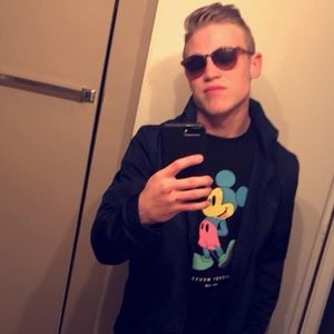 Meet your Posher, Sean